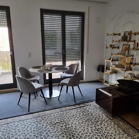 Modern Urban In West Wilmersdorf Apartment *